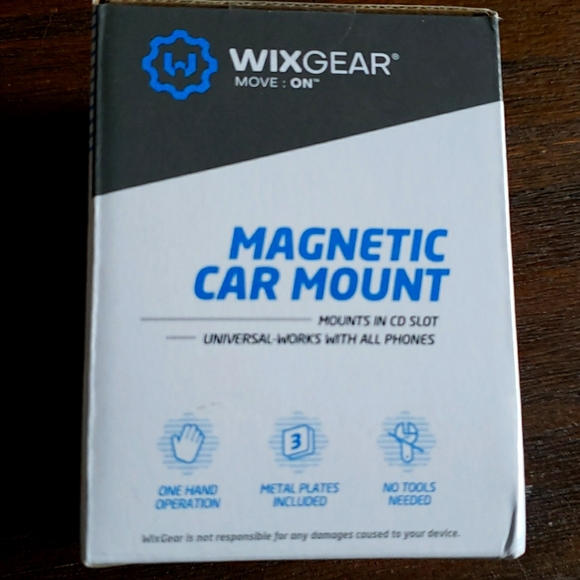 WIXGEAR Magnetic Car Mount - Picture 2 of 5